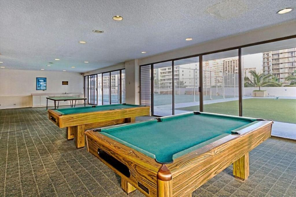 Heart Of Waikiki,1Bdrm,Free Parking, Wifi,No Resort Fees,Youtube,Netflix ! Гонолулу Екстер'єр фото