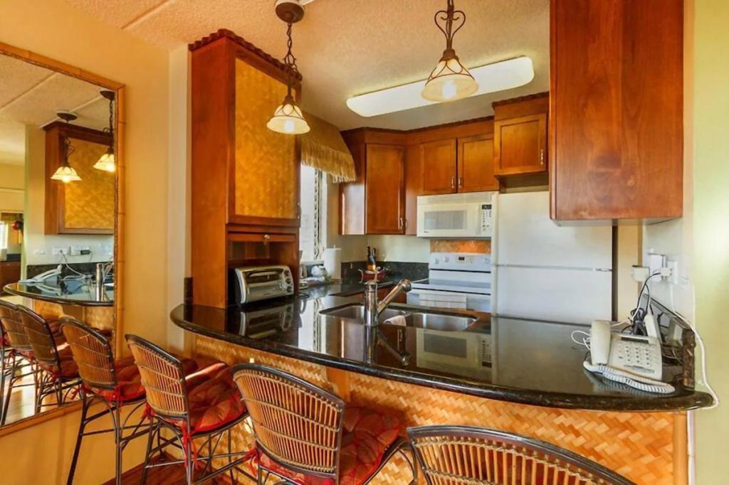 Heart Of Waikiki,1Bdrm,Free Parking, Wifi,No Resort Fees,Youtube,Netflix ! Гонолулу Екстер'єр фото