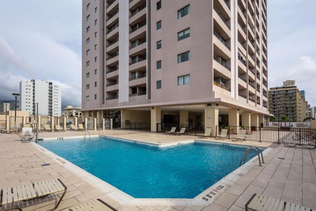 Heart Of Waikiki,1Bdrm,Free Parking, Wifi,No Resort Fees,Youtube,Netflix ! Гонолулу Екстер'єр фото