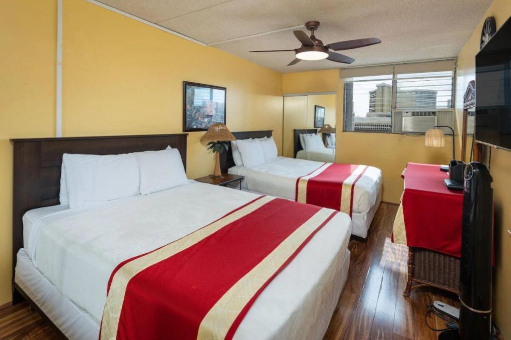 Heart Of Waikiki,1Bdrm,Free Parking, Wifi,No Resort Fees,Youtube,Netflix ! Гонолулу Екстер'єр фото