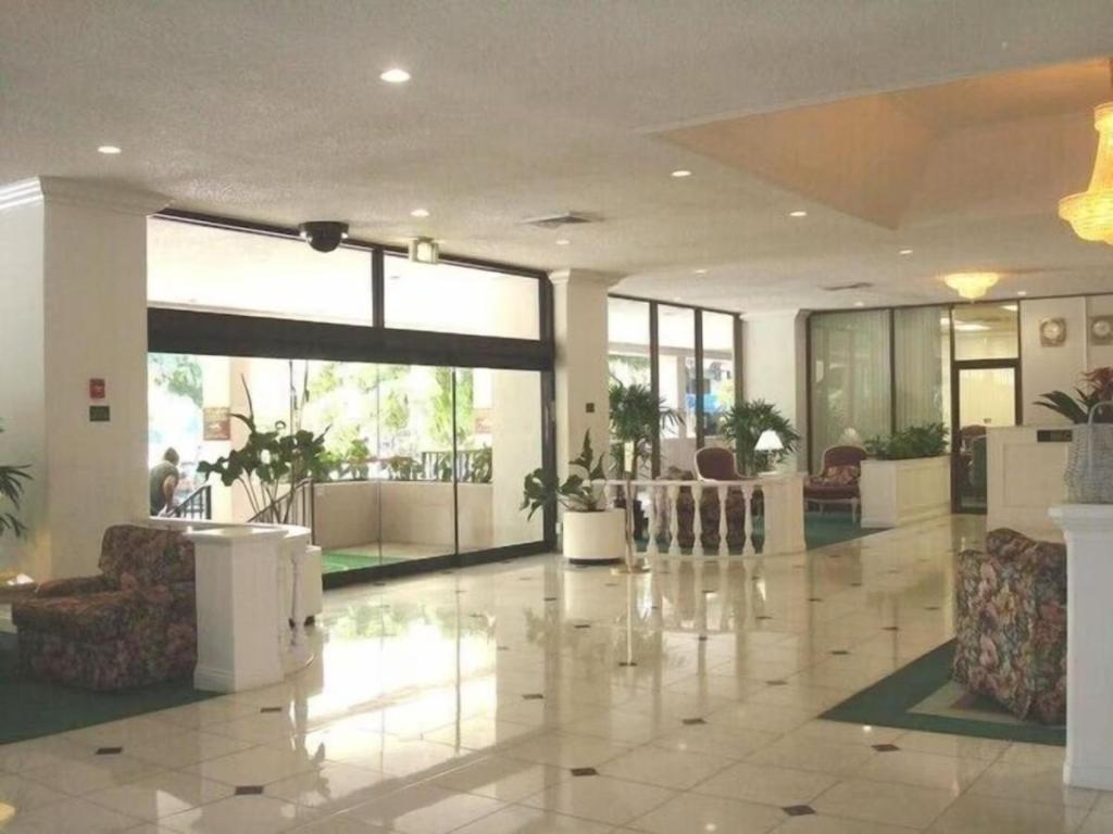 Heart Of Waikiki,1Bdrm,Free Parking, Wifi,No Resort Fees,Youtube,Netflix ! Гонолулу Екстер'єр фото