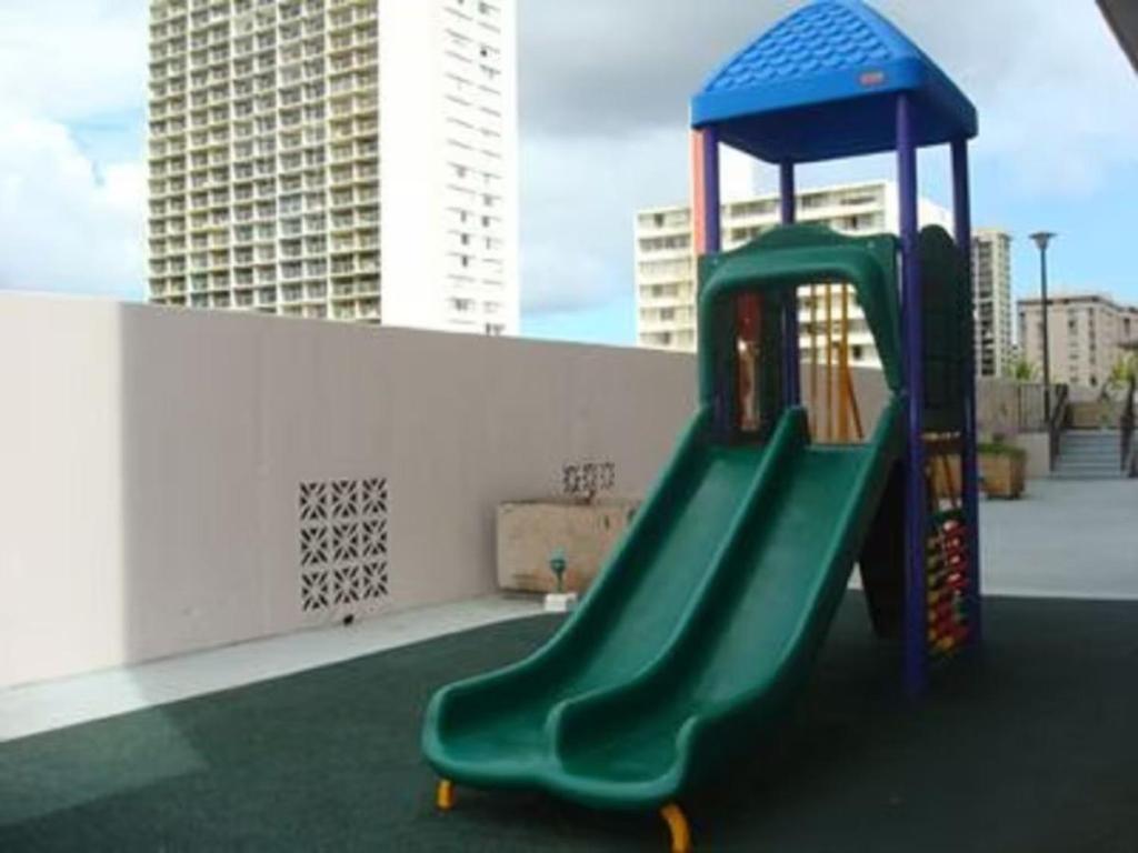 Heart Of Waikiki,1Bdrm,Free Parking, Wifi,No Resort Fees,Youtube,Netflix ! Гонолулу Екстер'єр фото